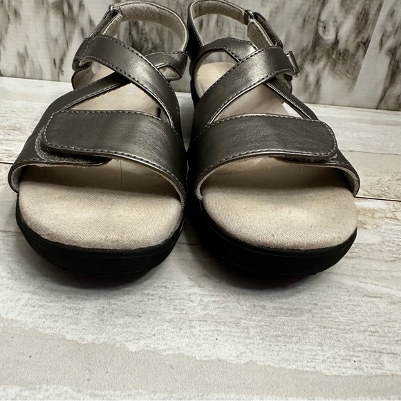Grasshopper Ortholite Leah II Silver Gray Strap Sandal Women Sz  8.5 Orthopedic - Picture 12 of 15